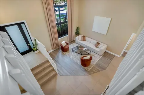 6421 Falconsgate Avenue Davie FL 33331
