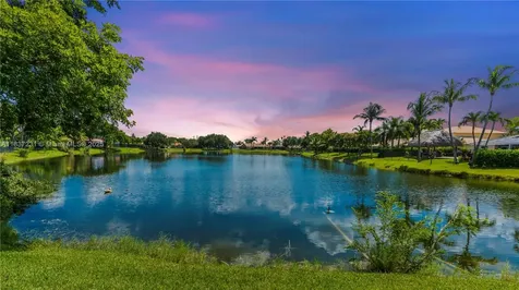 6421 Falconsgate Avenue Davie FL 33331