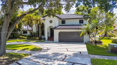 6421 Falconsgate Avenue Davie FL 33331