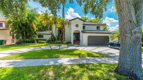 6421 Falconsgate Avenue Davie FL 33331