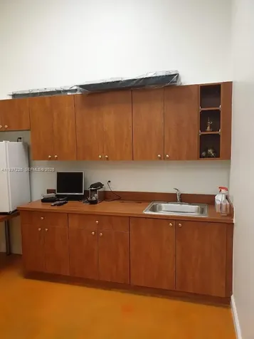 8390 SW 72nd Avenue Miami FL 33143