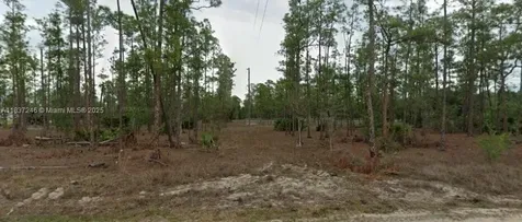 2005 E 13th Street Lehigh Acres FL 33971