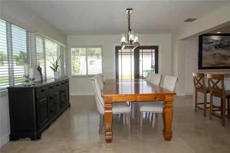 10111 SW 66th Street Miami FL 33173