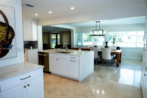 10111 SW 66th Street Miami FL 33173