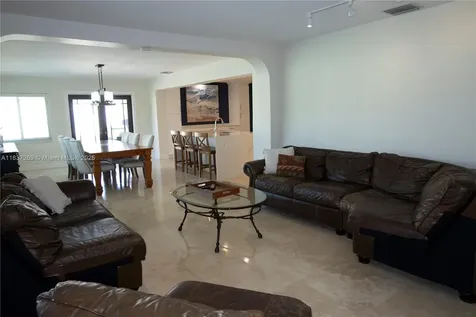 10111 SW 66th Street Miami FL 33173