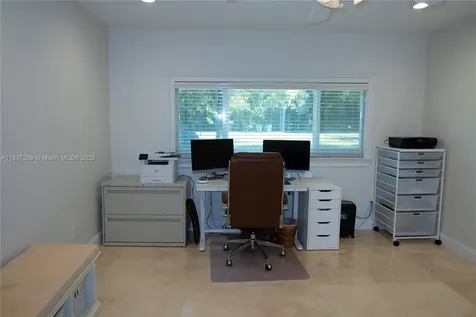 10111 SW 66th Street Miami FL 33173