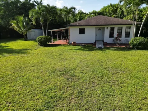 10111 SW 66th Street Miami FL 33173