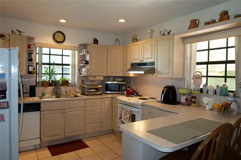 10111 SW 66th Street Miami FL 33173