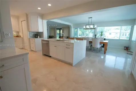 10111 SW 66th Street Miami FL 33173
