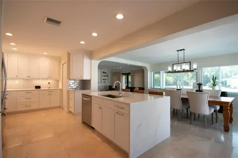10111 SW 66th Street Miami FL 33173