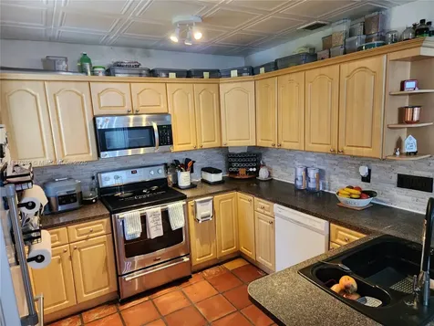 3521 E 8th Avenue Hialeah FL 33013