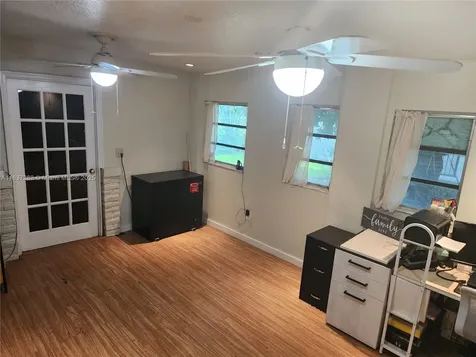 3521 E 8th Avenue Hialeah FL 33013