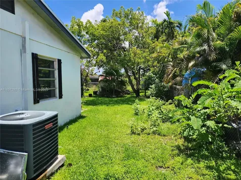 3521 E 8th Avenue Hialeah FL 33013
