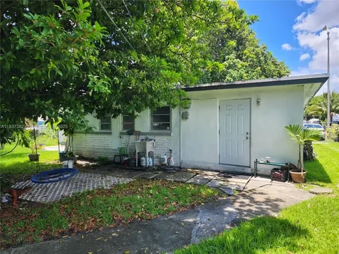 3521 E 8th Avenue Hialeah FL 33013