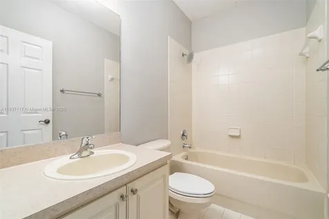 2364 SE 17th Terrace Homestead FL 33035