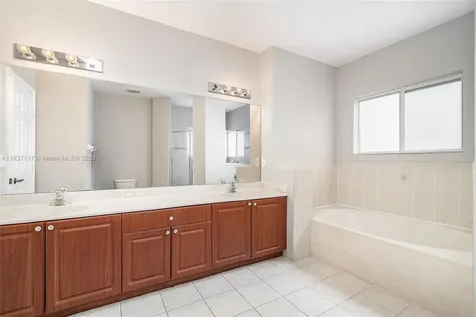2364 SE 17th Terrace Homestead FL 33035