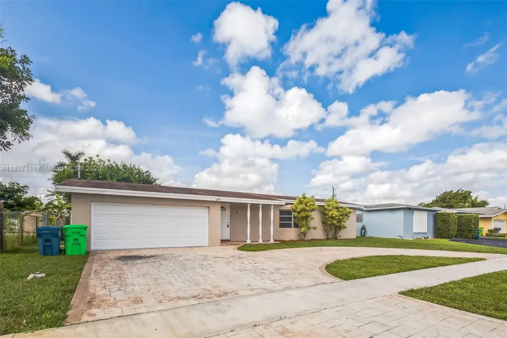 8390 NW 24th Street Sunrise FL 33322