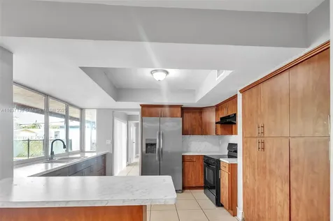 8390 NW 24th Street Sunrise FL 33322