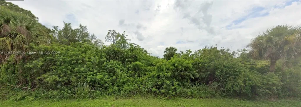 1232 Amherst Street E Lehigh Acres FL 33974
