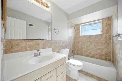 9540 NW 25th Street Sunrise FL 33322
