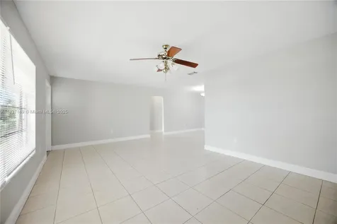 9540 NW 25th Street Sunrise FL 33322