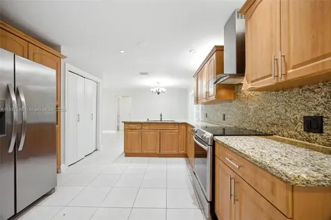 9540 NW 25th Street Sunrise FL 33322