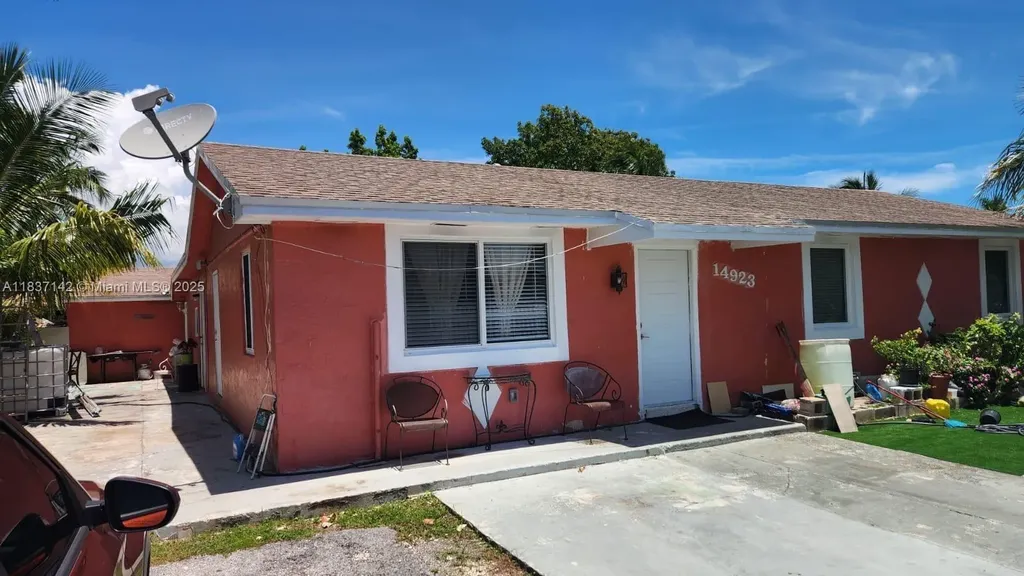 14923 SW 302nd Terrace Homestead FL 33033