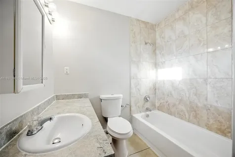 2020 NW 185th Terrace Miami Gardens FL 33056