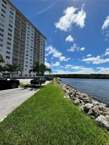 400 Kings Point Drive Sunny Isles Beach FL 33160