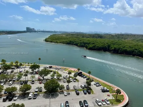 400 Kings Point Drive Sunny Isles Beach FL 33160