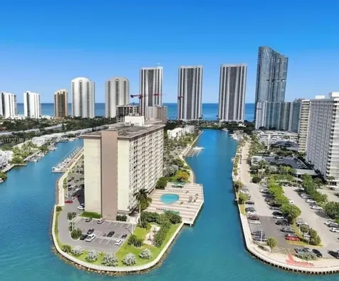400 Kings Point Drive Sunny Isles Beach FL 33160