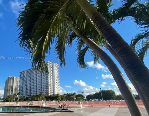 400 Kings Point Drive Sunny Isles Beach FL 33160