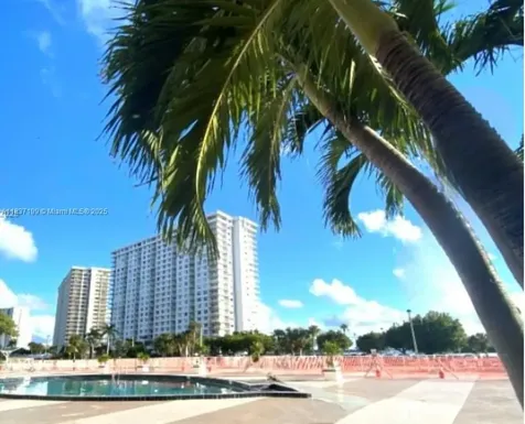 400 Kings Point Drive Sunny Isles Beach FL 33160