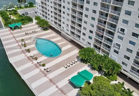 400 Kings Point Drive Sunny Isles Beach FL 33160