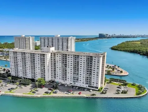 400 Kings Point Drive Sunny Isles Beach FL 33160