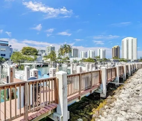 400 Kings Point Drive Sunny Isles Beach FL 33160