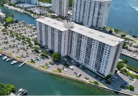 400 Kings Point Drive Sunny Isles Beach FL 33160