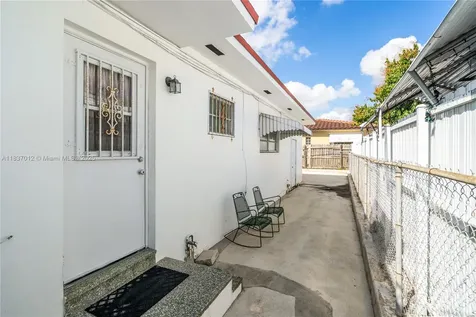 201 NW 14th Avenue Miami FL 33125