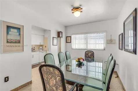 201 NW 14th Avenue Miami FL 33125