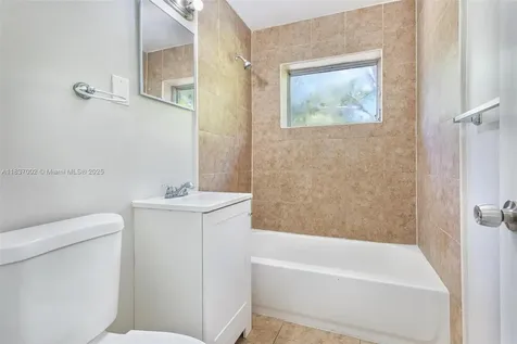 1609 S 23rd Avenue Hollywood FL 33020