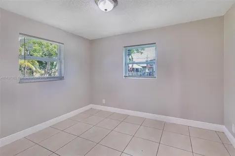 1609 S 23rd Avenue Hollywood FL 33020
