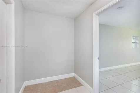 1609 S 23rd Avenue Hollywood FL 33020