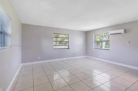 1609 S 23rd Avenue Hollywood FL 33020