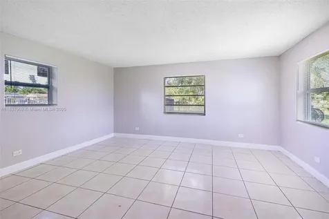 1609 S 23rd Avenue Hollywood FL 33020