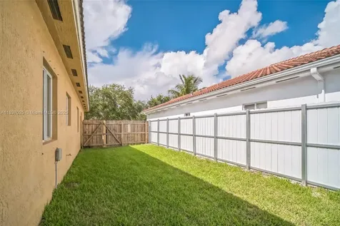 10751 SW 228th Terrace Miami FL 33170