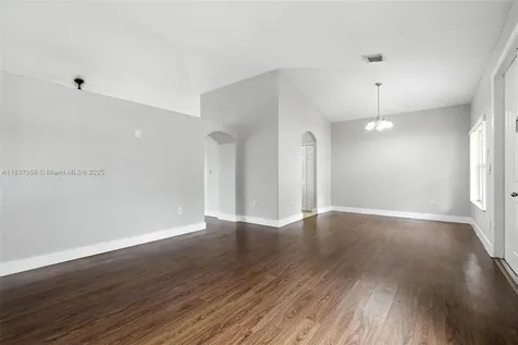 8899 NW 169th Terrace Hialeah FL 33018