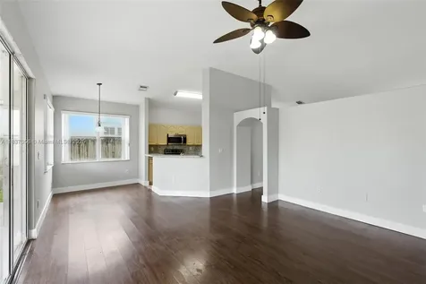 8899 NW 169th Terrace Hialeah FL 33018