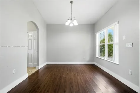 8899 NW 169th Terrace Hialeah FL 33018