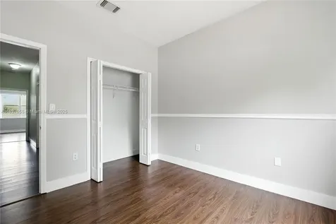 8899 NW 169th Terrace Hialeah FL 33018