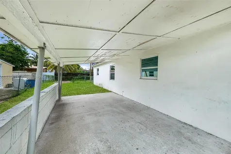 2569 NW 61st Avenue Margate FL 33063